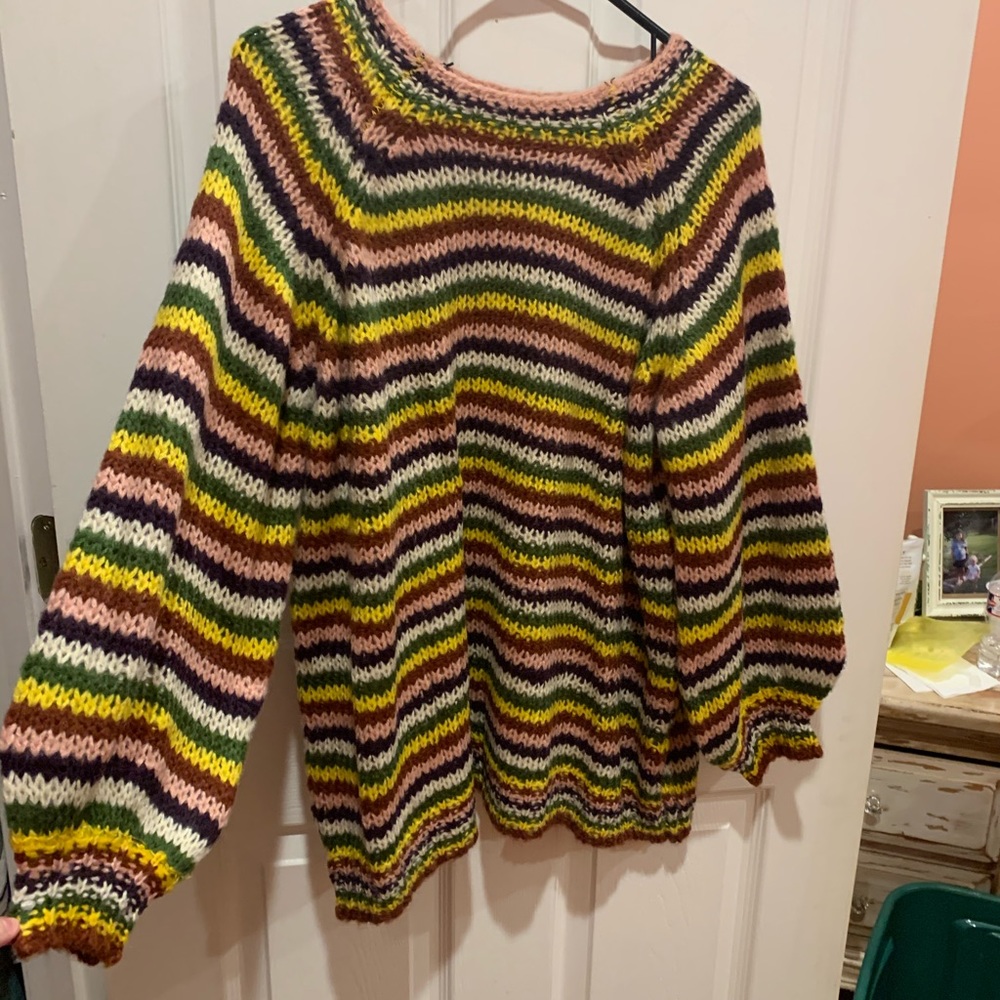 Retro Vintage rainbow sweater